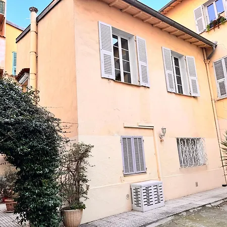 Daire Peaceful Flat W Wifi Very Close To Pl Massena Refurbished