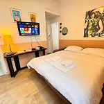 Peaceful Flat W Wifi Very Close To Pl Massena Refurbished Daire