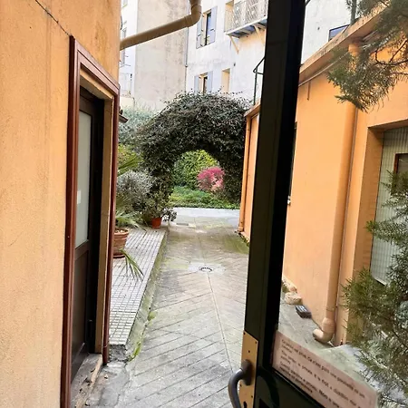 Lägenhet Peaceful Flat W Wifi Very Close To Pl Massena Refurbished