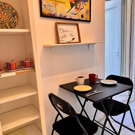 Lägenhet Peaceful Flat W Wifi Very Close To Pl Massena Refurbished